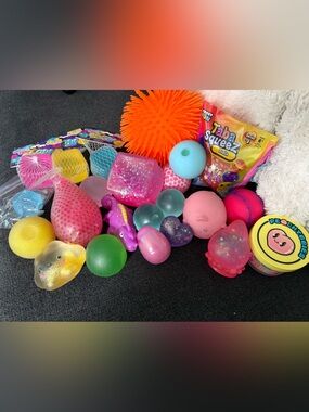 Viral Popular Squeeze Fidget Toys Needoh Taba Orb Curiosities Toys Stress Relief